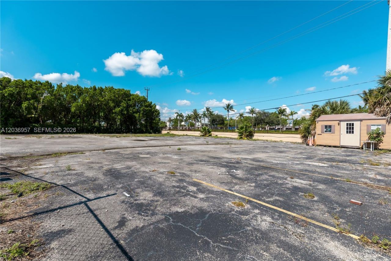 311 NW 135th Way , Plantation, FL 33325 Photo