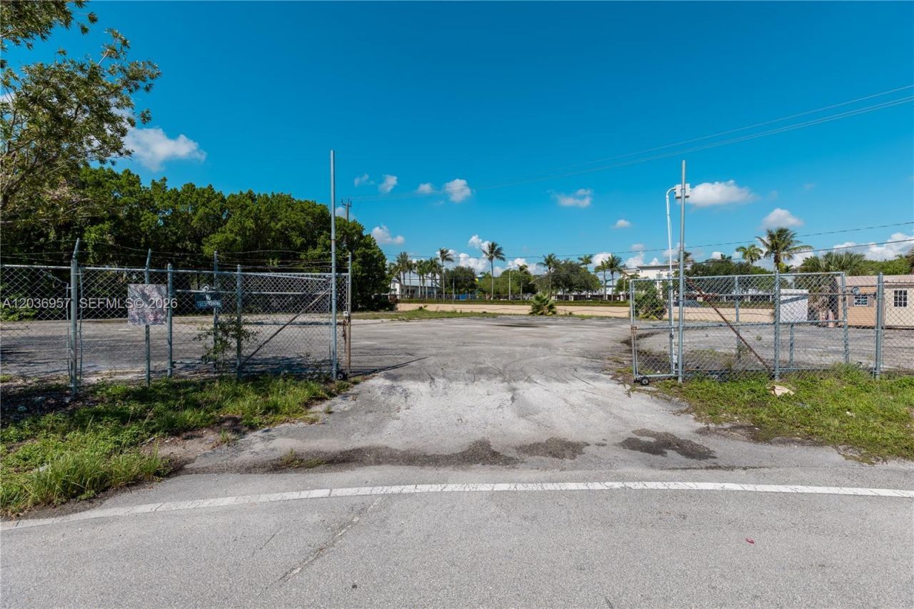 311 NW 135th Way , Plantation, FL 33325 Photo