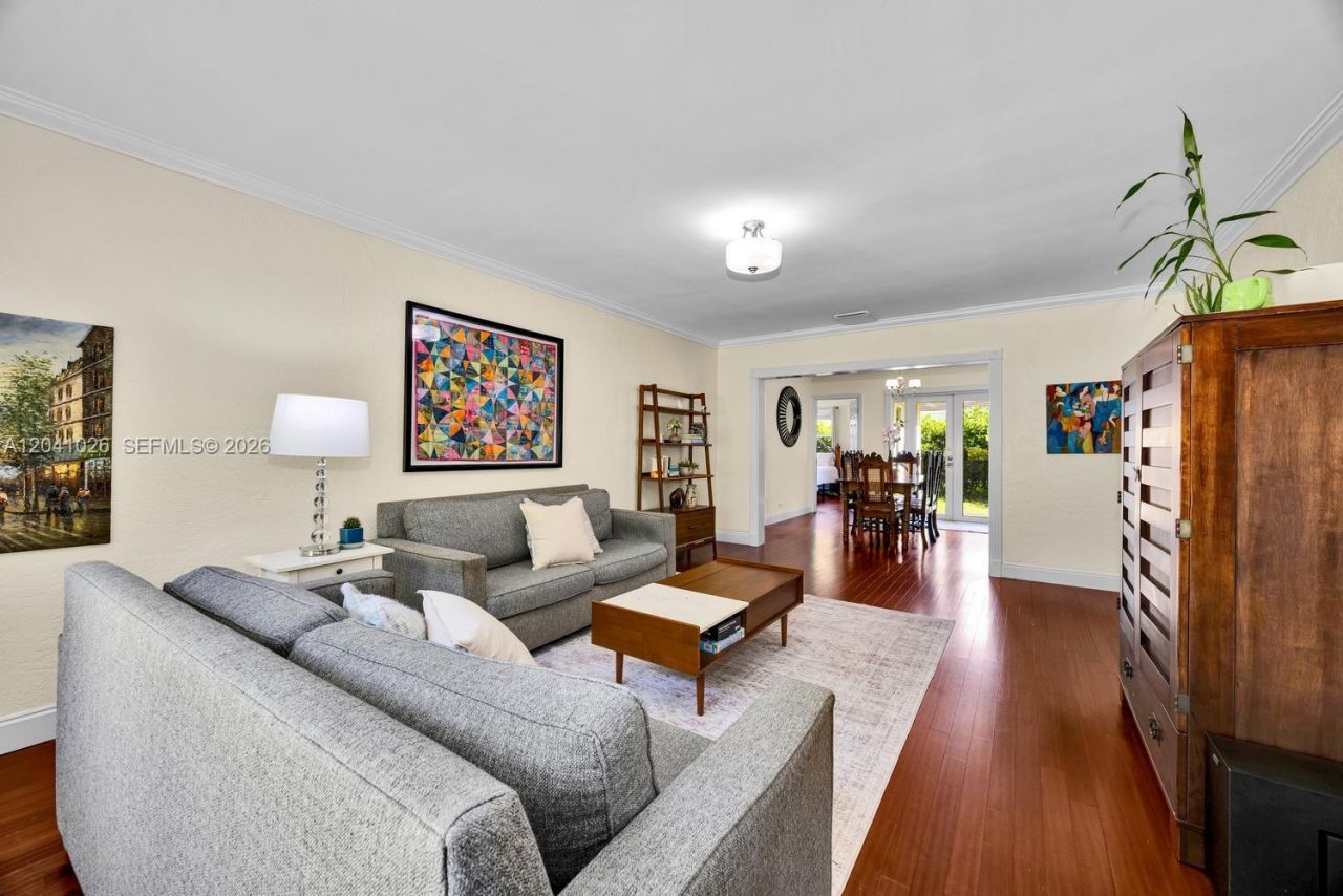 829 Medina Ave, Coral Gables, FL 33134 Photo