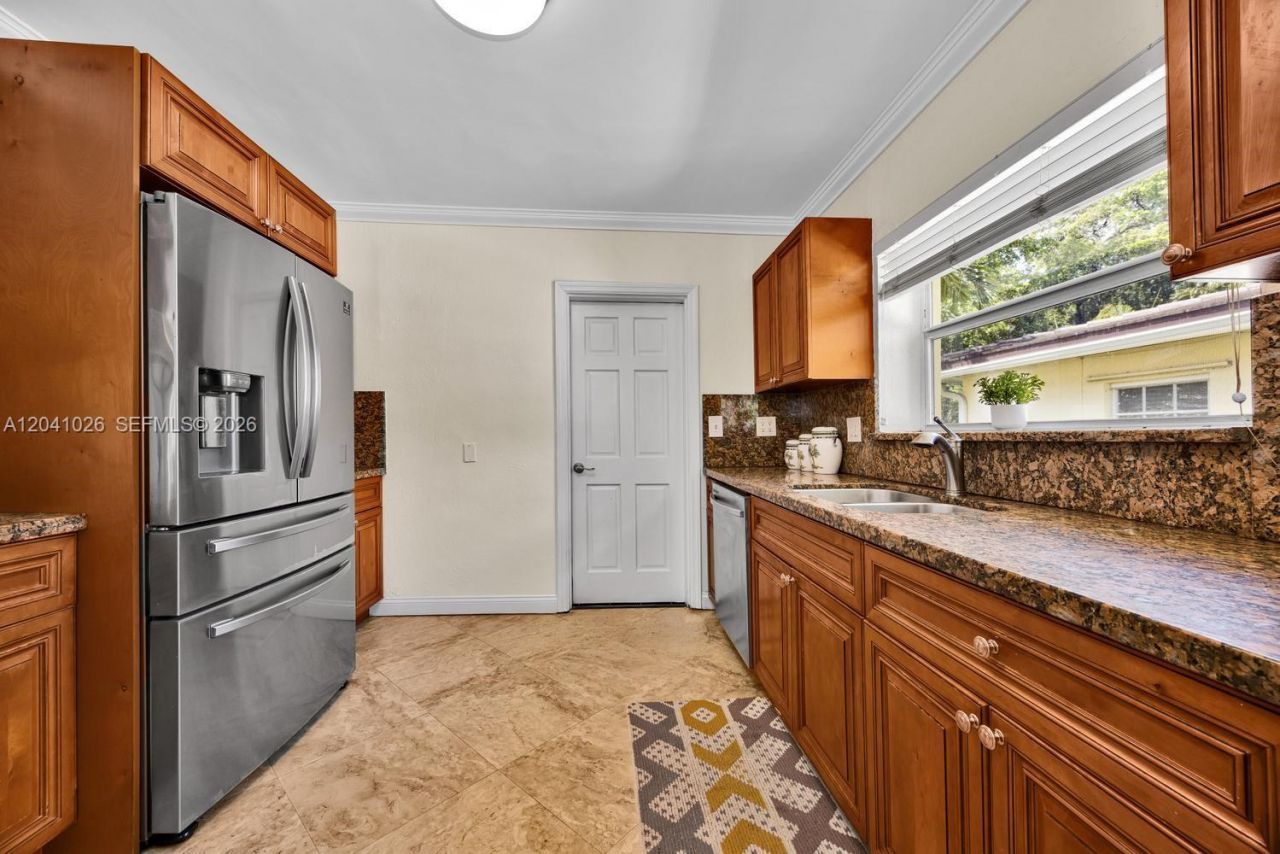829 Medina Ave , Coral Gables, FL 33134 Photo