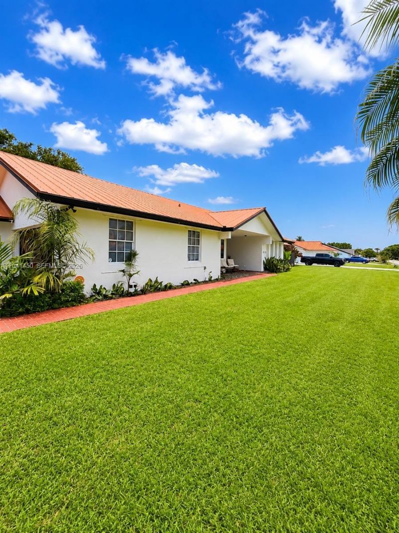 18740 SW 294th Ter , Homestead, FL 33030 Photo