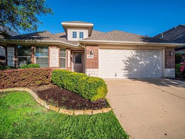 8036 Branch Hollow Trail, Fort Worth, TX 76123