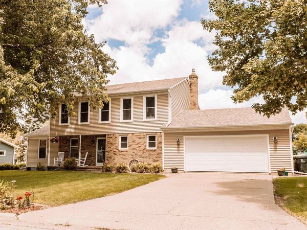 1115 E Iowa Street, Prairie Du Chien, WI 53821
