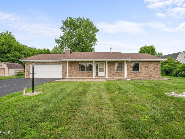 8340 Monclova Road, Monclova, OH 43542