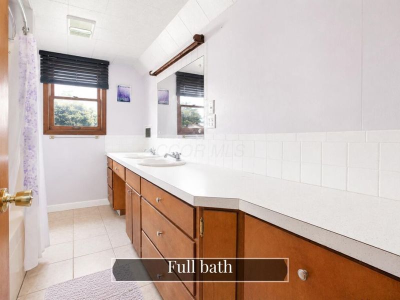302 S Cedar Street, Danville, OH 43014 Photo 40