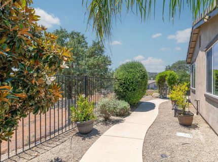 114 Havasu Pl #1, Unit 1, Copperopolis, CA 95228 Photo