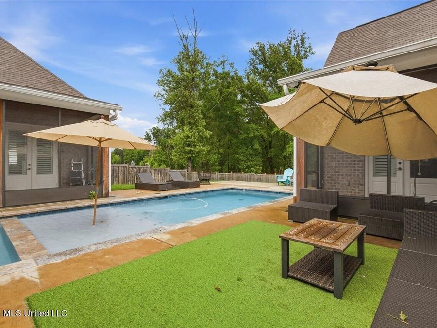 Property Image 61