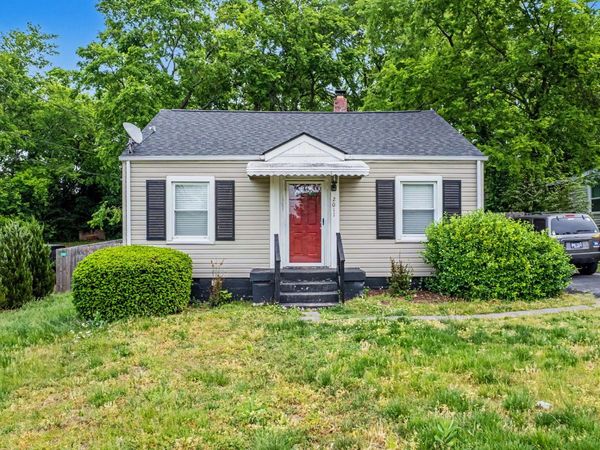 2011 Oakwood Ave , Nashville, TN 37207