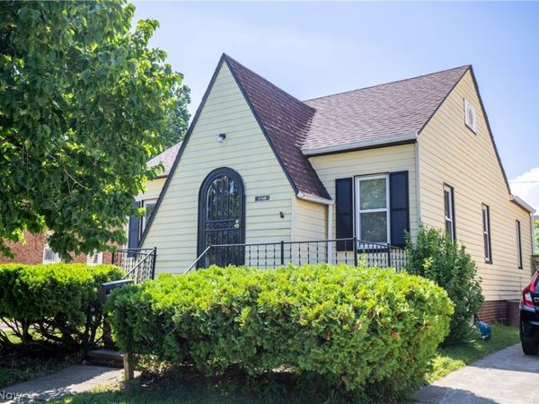 19508 Kildeer Avenue, Cleveland, OH 44119
