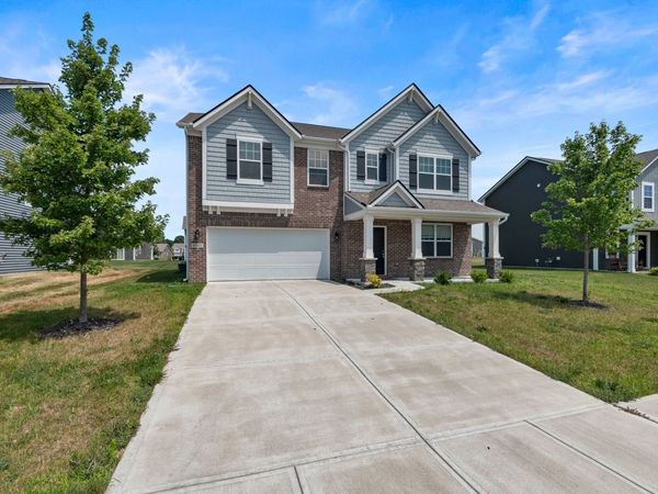 6843 Arrowhead Drive, Brownsburg, IN 46112