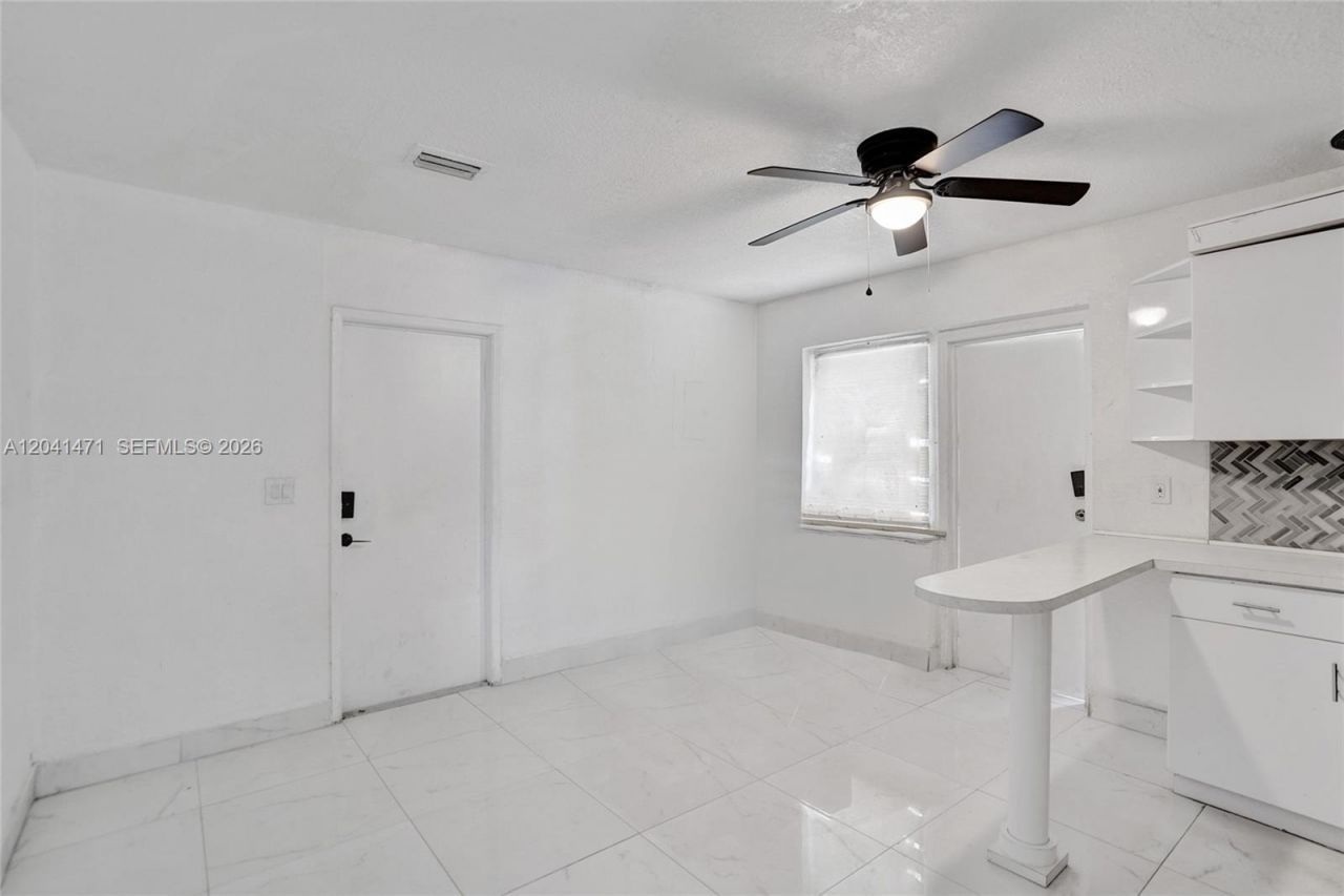 701 SW 7th St, Pompano Beach, FL 33060 Photo