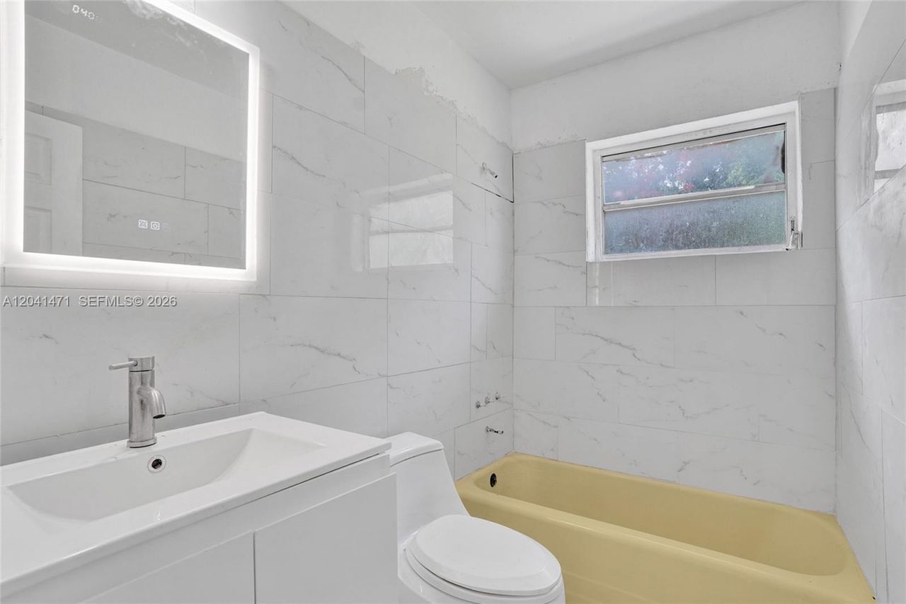 701 SW 7th St, Pompano Beach, FL 33060 Photo