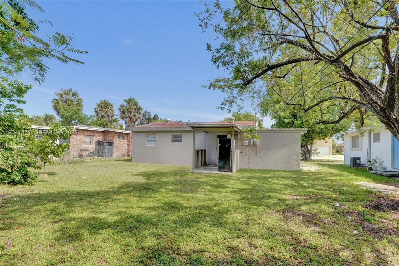 701 SW 7th St, Pompano Beach, FL 33060 Photo