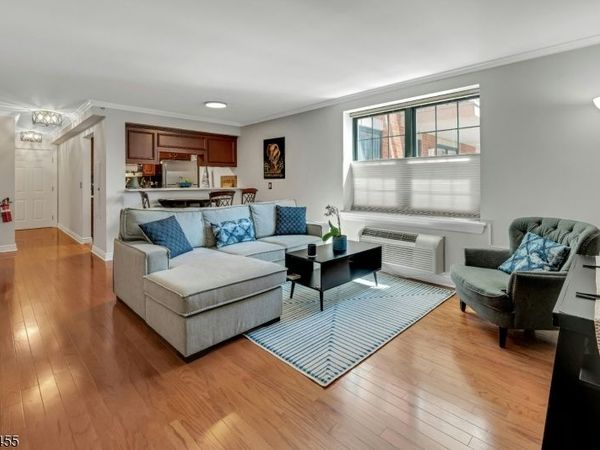 7 Prospect St, Morristown, NJ 07960