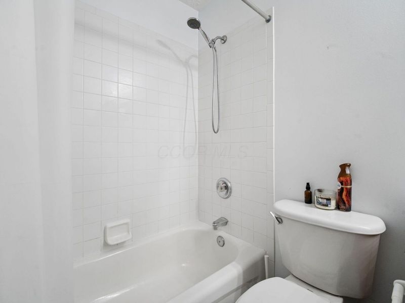 1719 Royal Oak Drive, Lewis Center, OH 43035 Photo 30