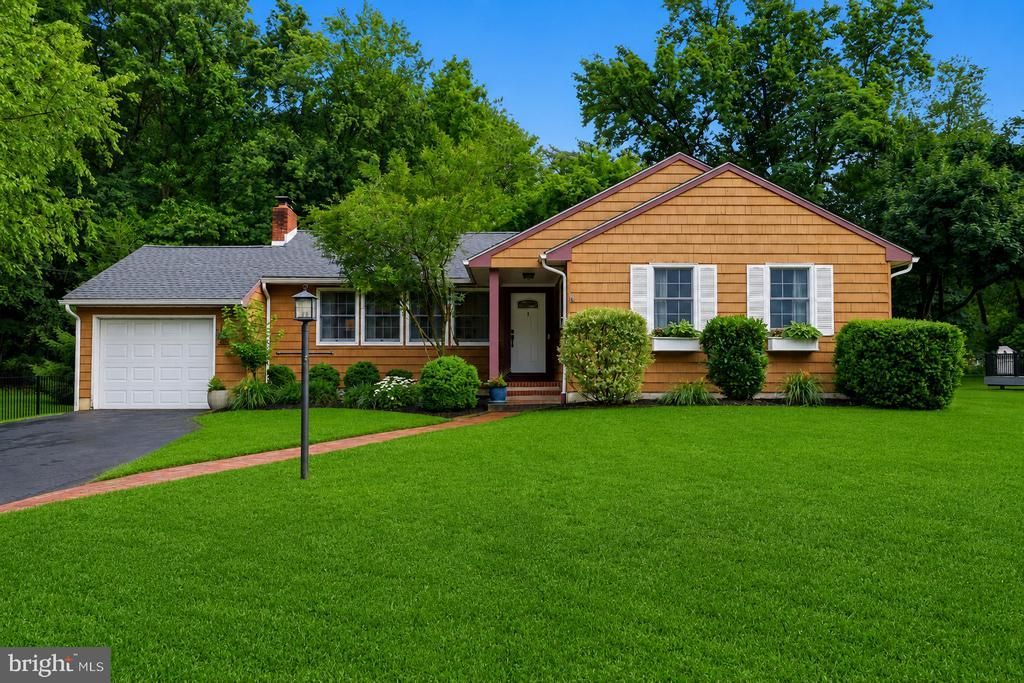 309 ARBORLEA AVENUE, YARDLEY, PA 19067