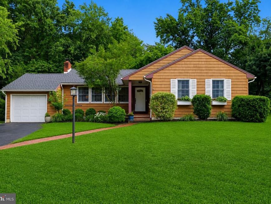 309 Arborlea Avenue, Yardley, PA 19067 Main Photo