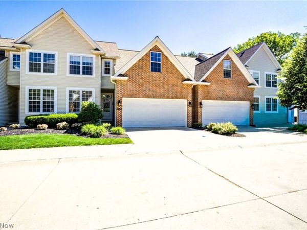 3455 Briar Ridge Court , Unit 2, Westlake, OH 44145