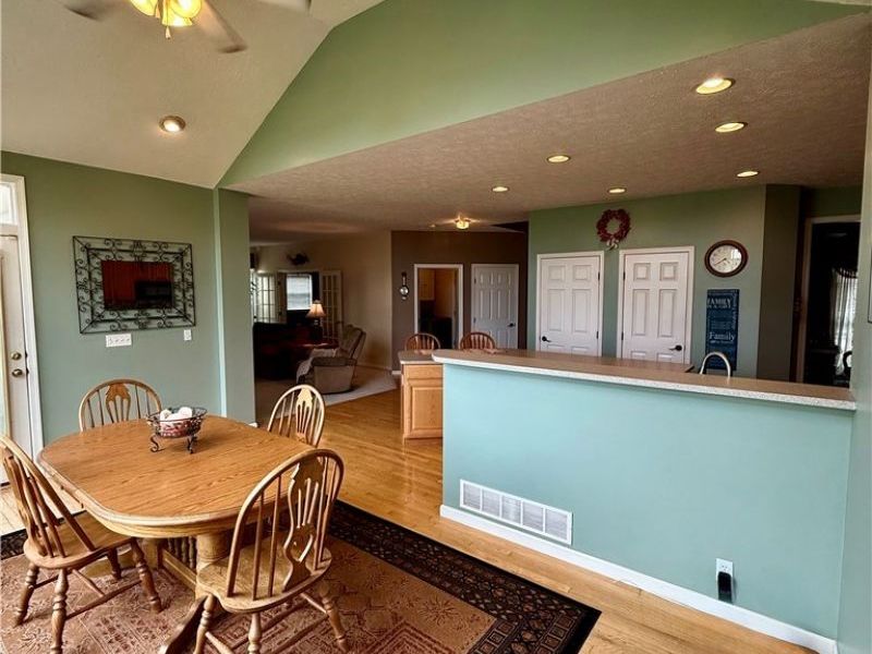 37663 Stoney Lake Drive, North Ridgeville, OH 44039 Photo 18
