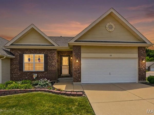 12 Parkville Lane, Festus, MO 63028