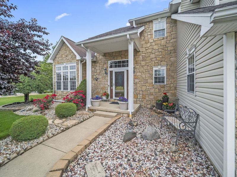 1506 Eagle Pass Drive, Marion, OH 43302 Photo 5