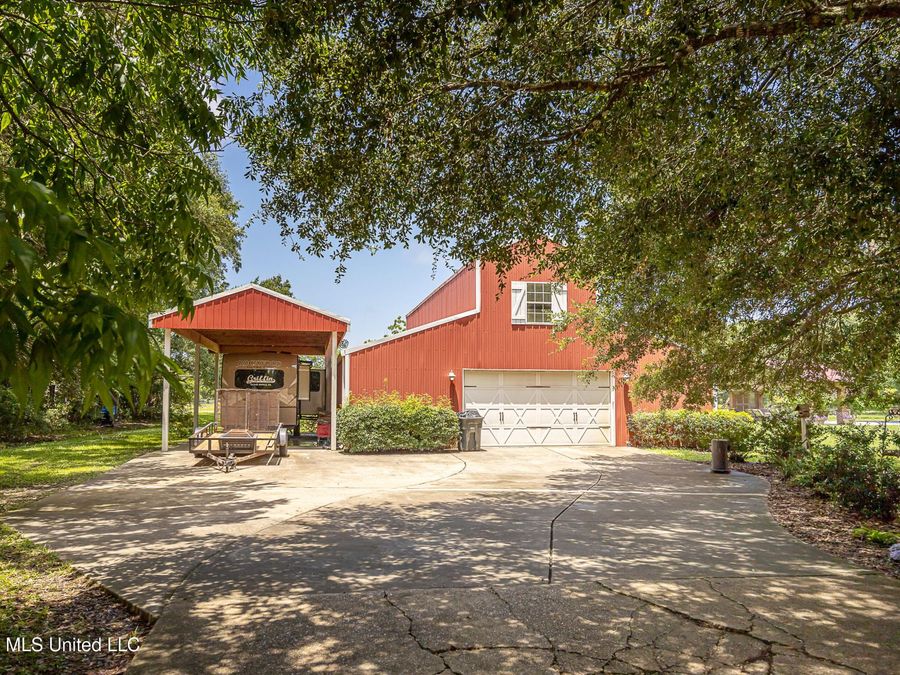 Property Image 103