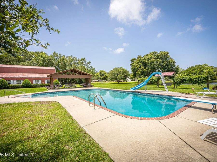Property Image 111