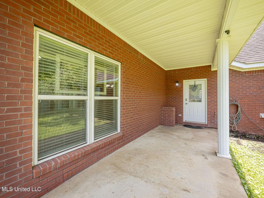 Property Image 123