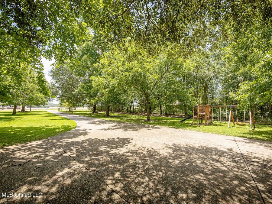 Property Image 125