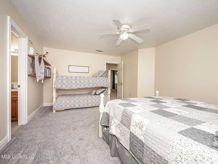 Property Image 74
