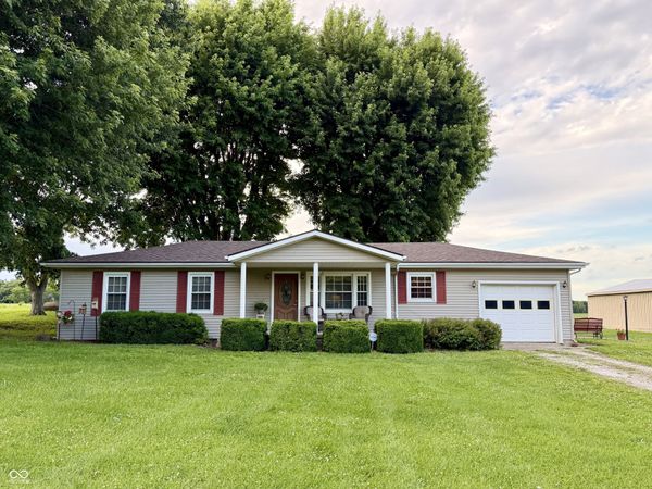 2270 W 840 S, Covington, IN 47932