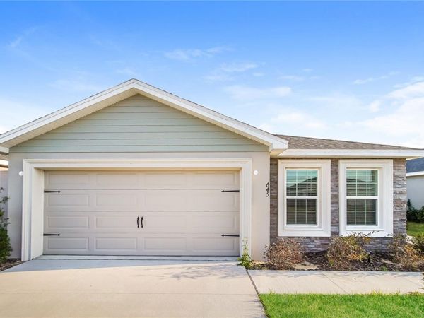 645 VITTORIO DRIVE , WINTER HAVEN, FL 33884