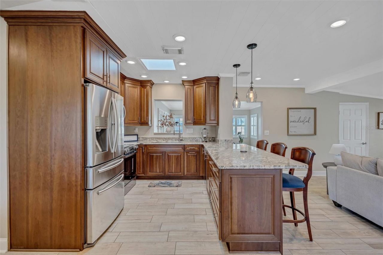 302 S Mayo Street, Crystal Beach, FL 34681 Photo