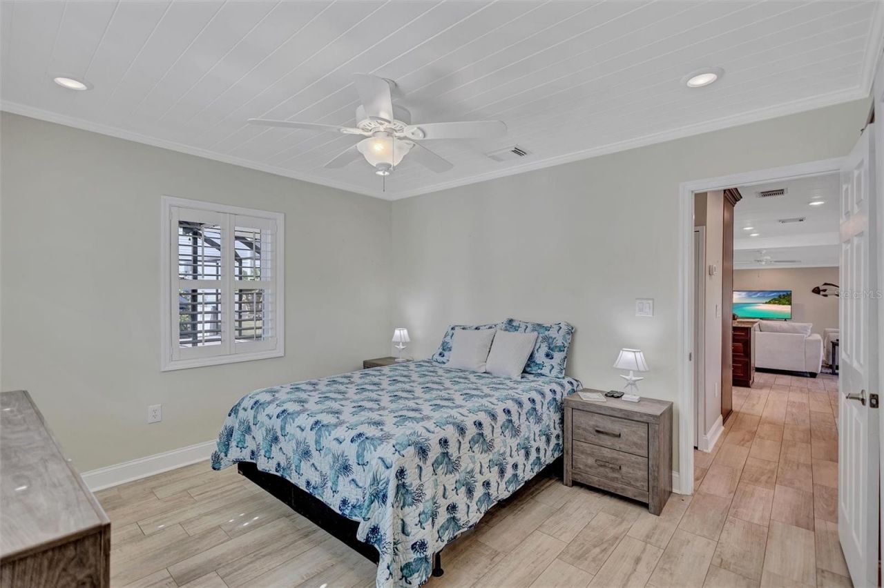 302 S Mayo Street, Crystal Beach, FL 34681 Photo