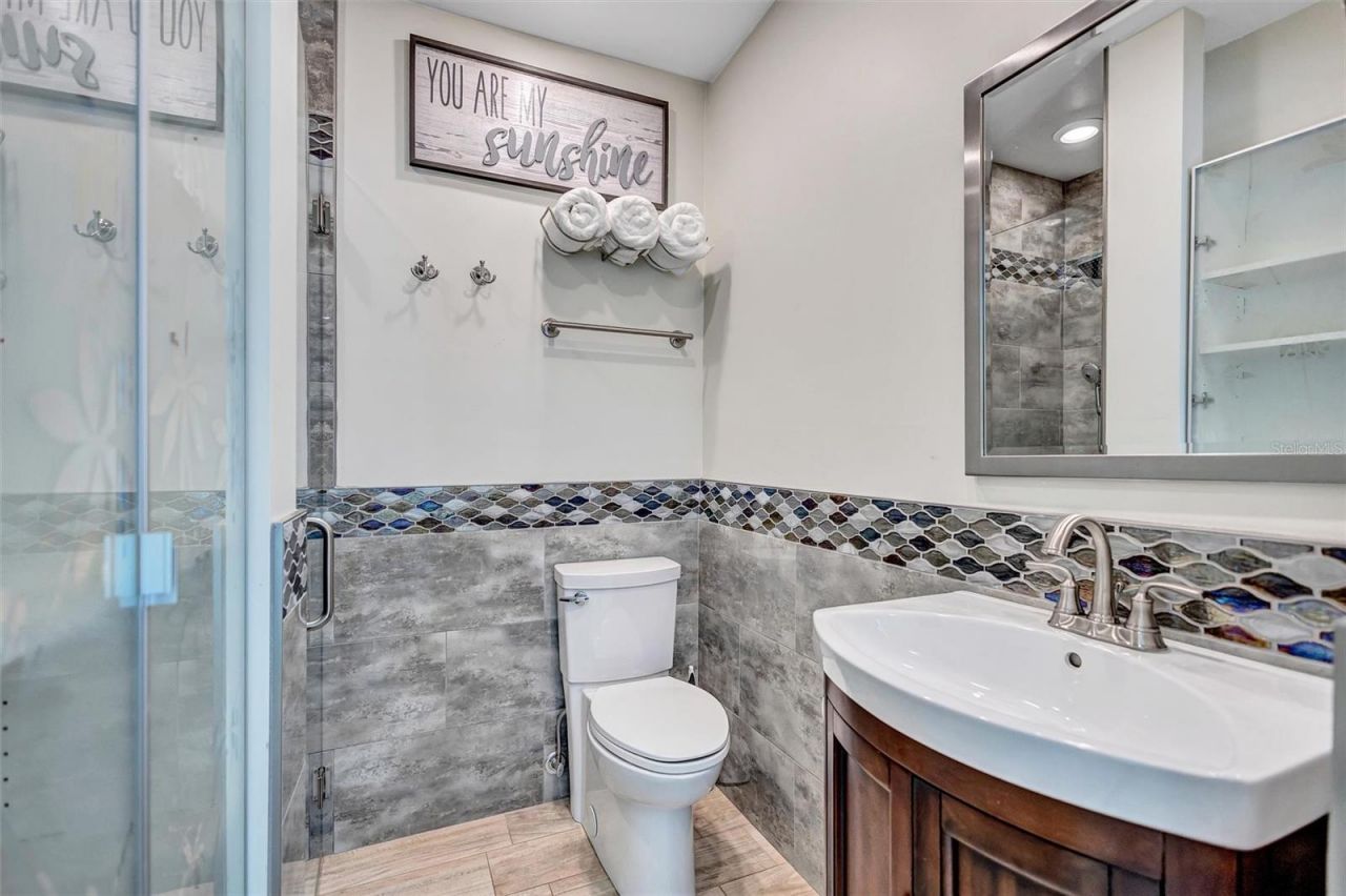 302 S Mayo Street, Crystal Beach, FL 34681 Photo