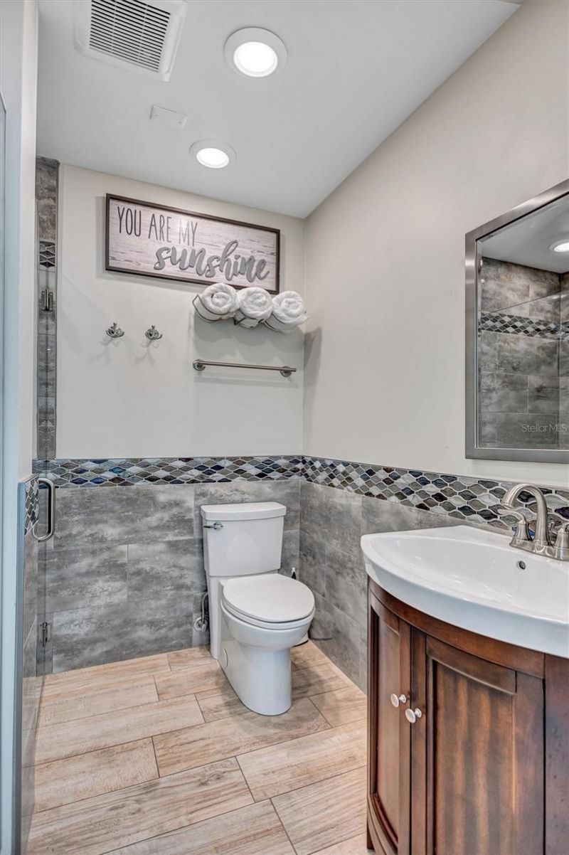 302 S Mayo Street, Crystal Beach, FL 34681 Photo