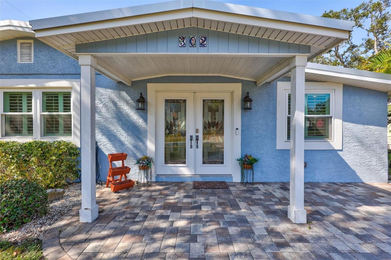 302 S Mayo Street, Crystal Beach, FL 34681 Photo