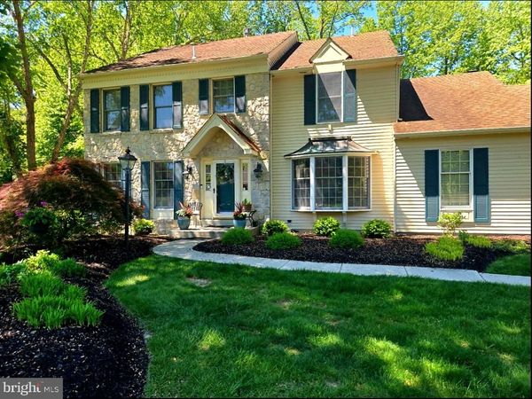 203 S ESTHER LANE, YARDLEY, PA 19067