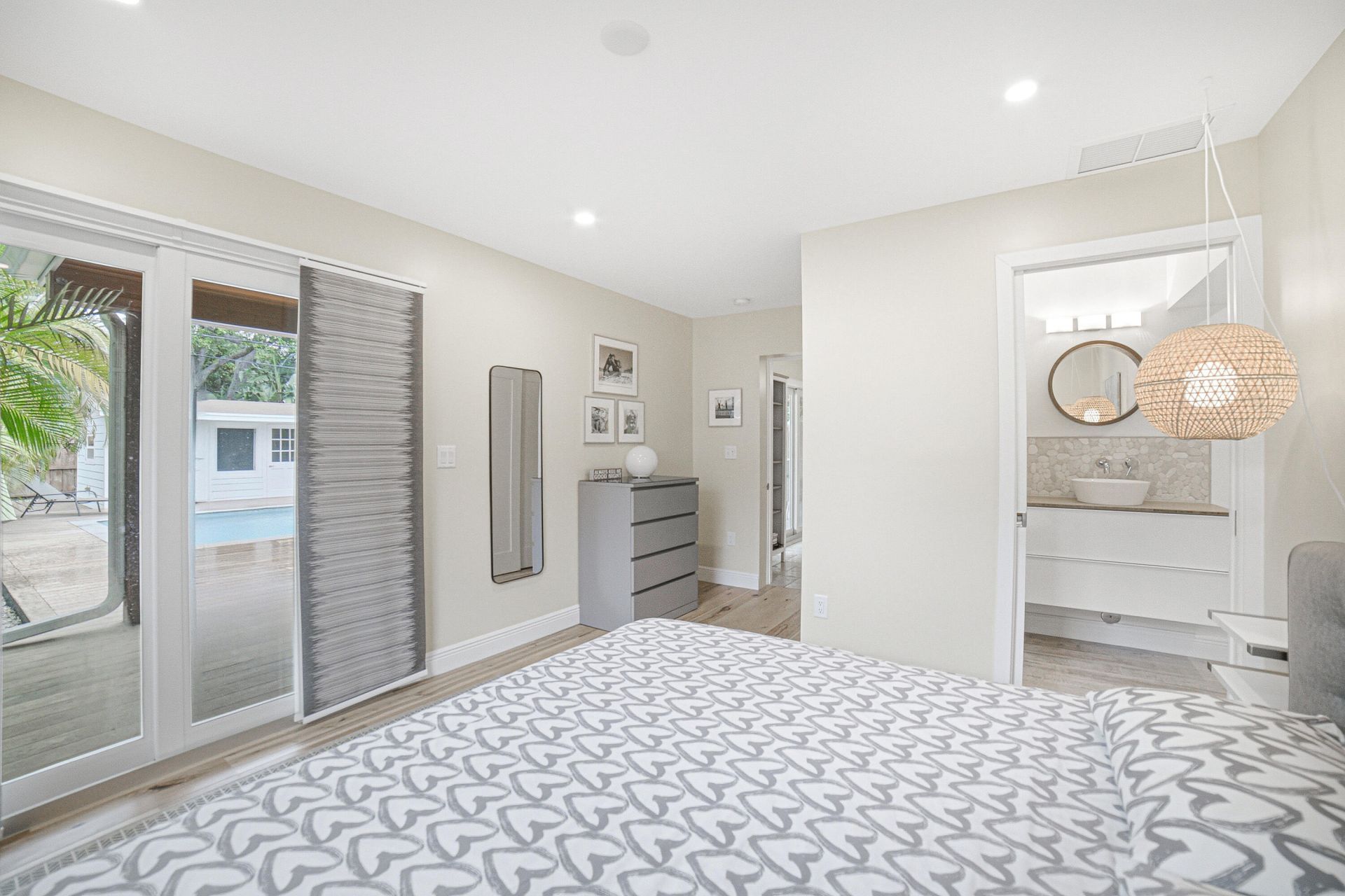 721 N Lakeside Drive, Lake Worth Beach, FL 33460 Photo