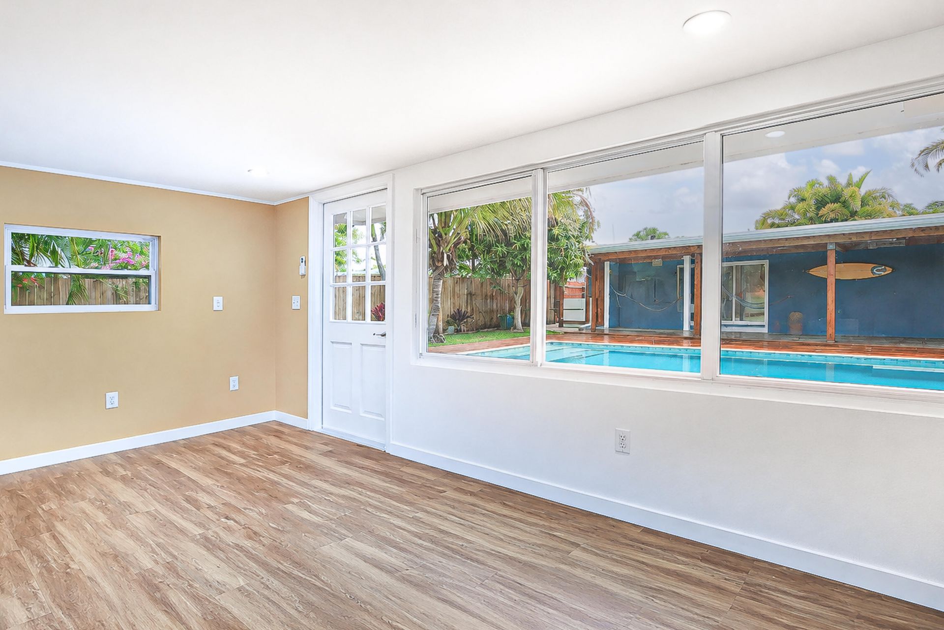 721 N Lakeside Drive, Lake Worth Beach, FL 33460 Photo