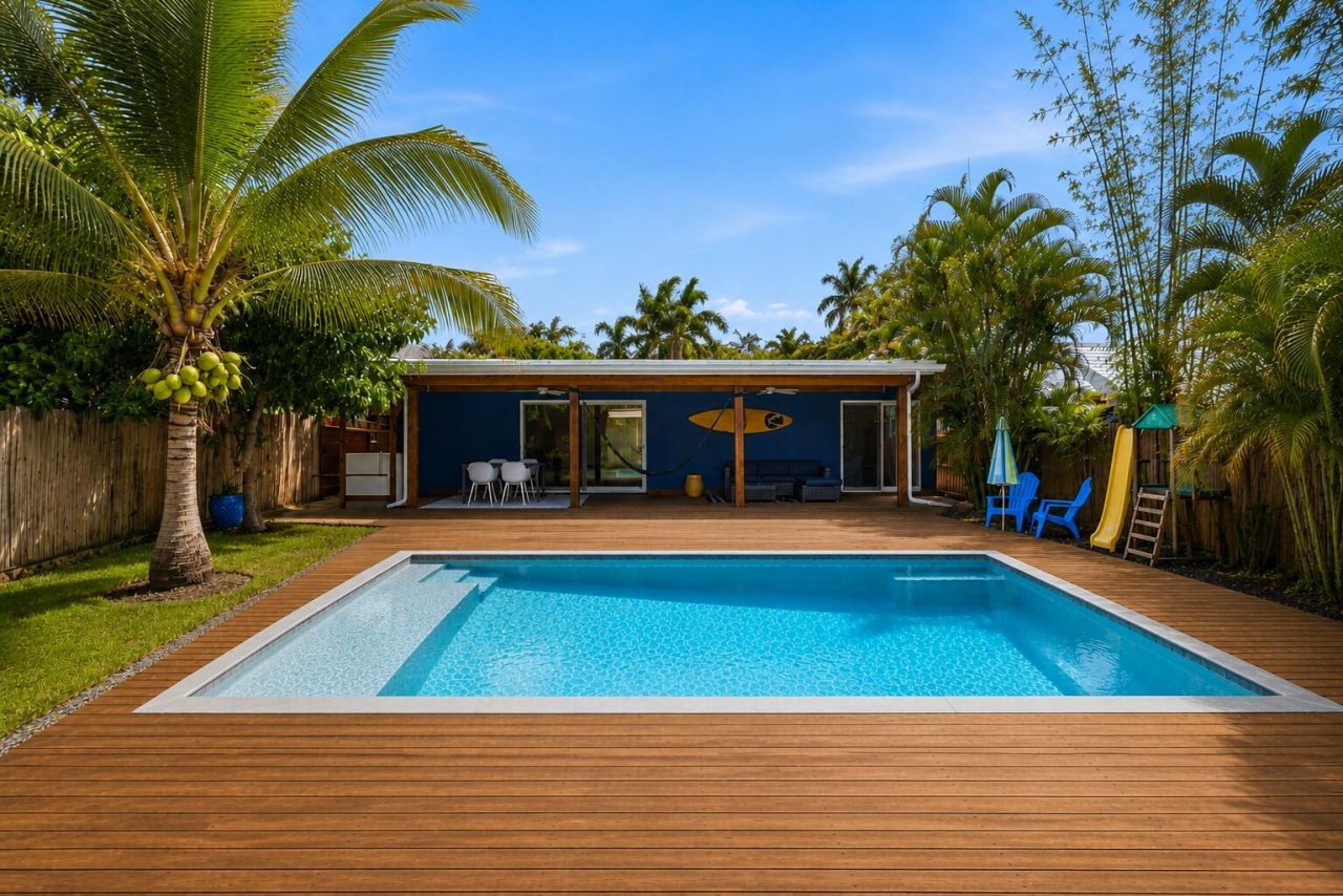 721 N Lakeside Drive, Lake Worth Beach, FL 33460 Photo
