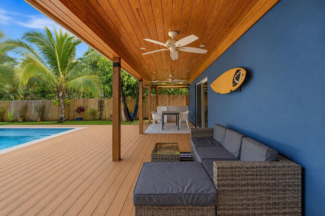 721 N Lakeside Drive, Lake Worth Beach, FL 33460 Photo