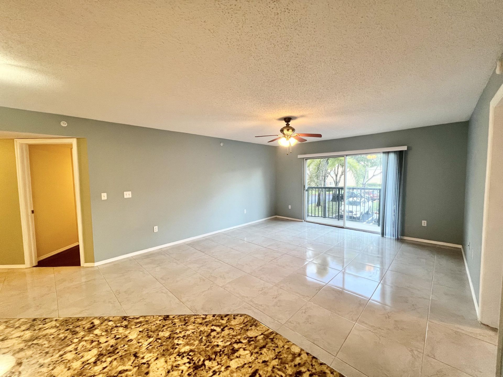 1100 Crestwood Court S, Unit 1103, Royal Palm Beach, FL 33411 Photo