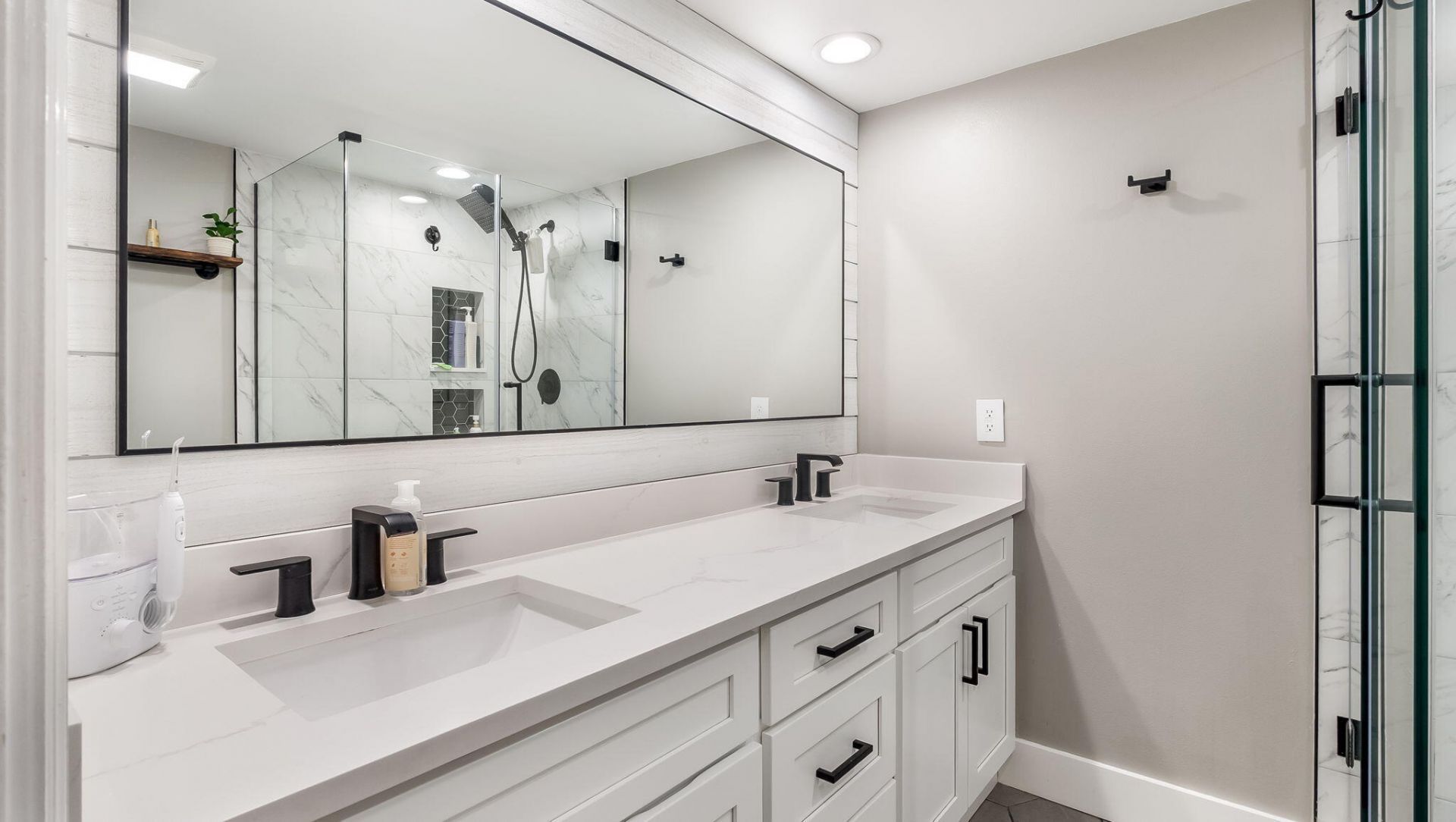725 NW 99th Circle, Plantation, FL 33324 Photo