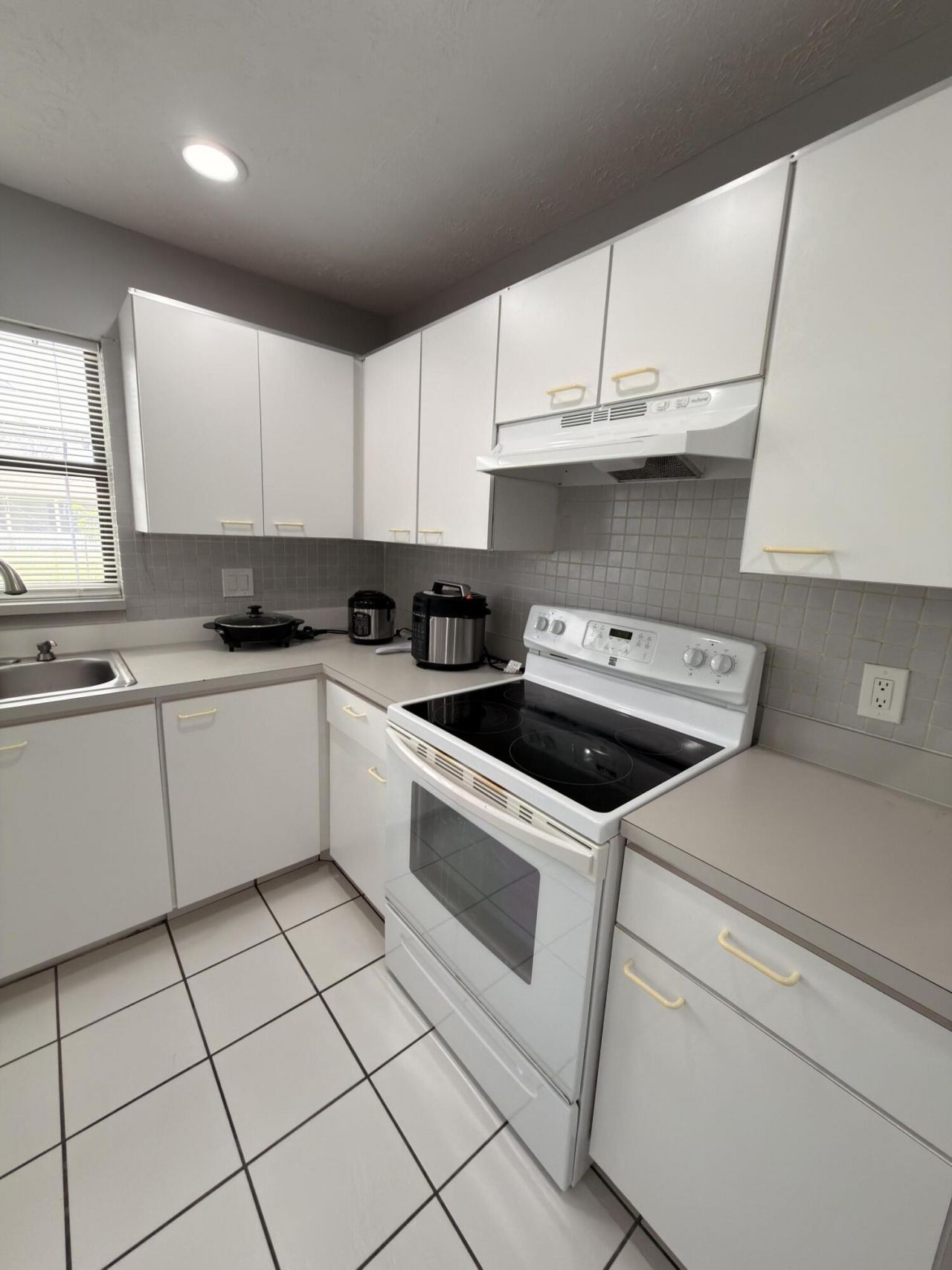 1217 SE Nancy Lane, Port Saint Lucie, FL 34983 Photo