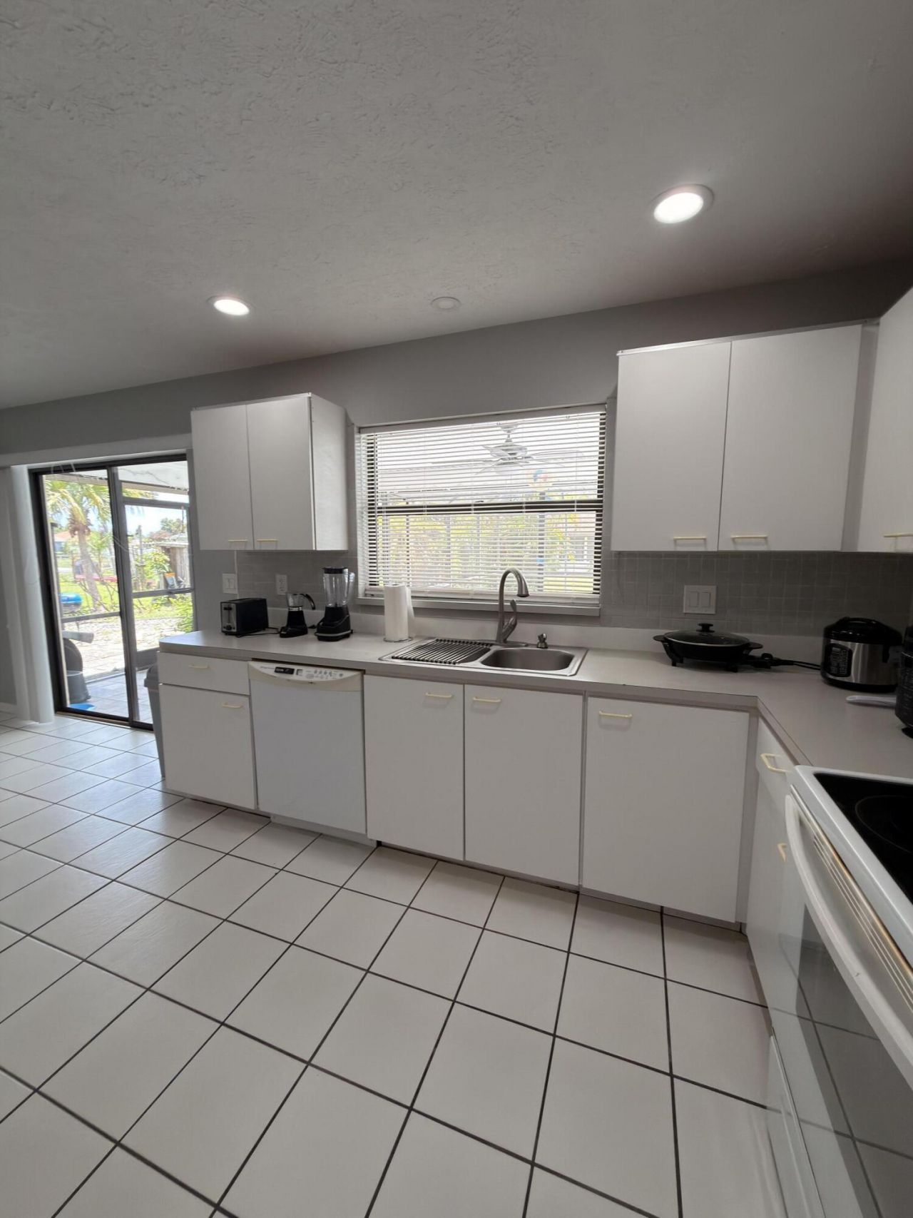 1217 SE Nancy Lane, Port Saint Lucie, FL 34983 Photo