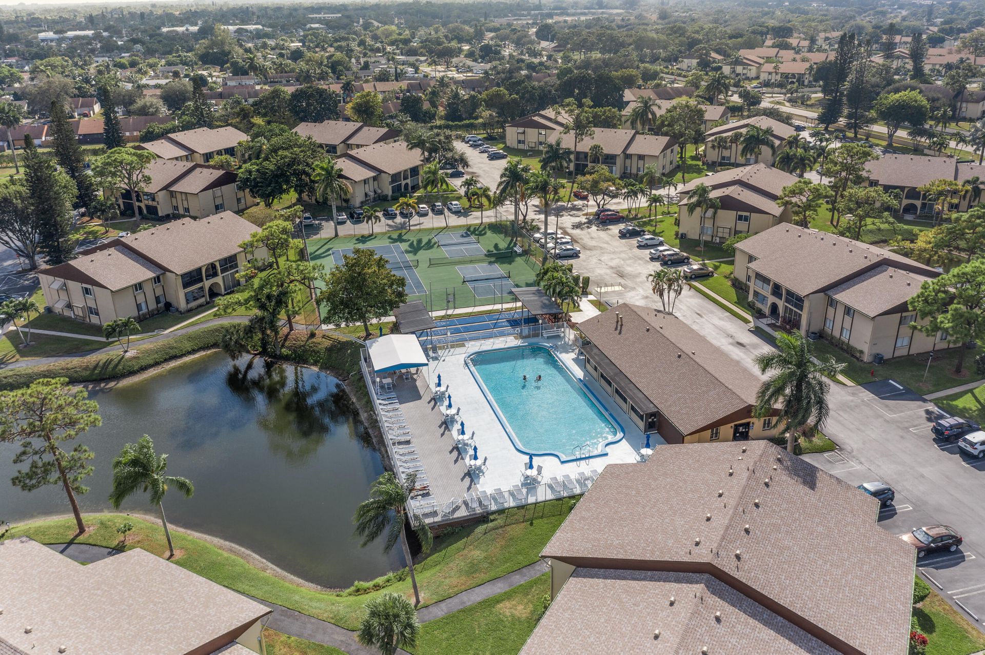 313 Pine Ridge Circle, Unit C-2, Greenacres, FL 33463 Photo