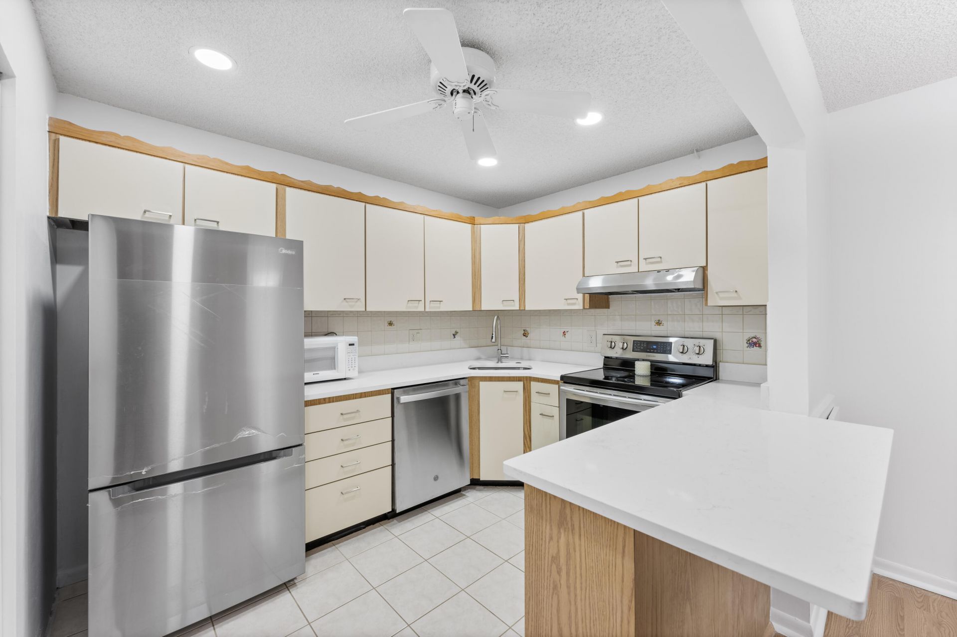 313 Pine Ridge Circle, Unit C-2, Greenacres, FL 33463 Photo