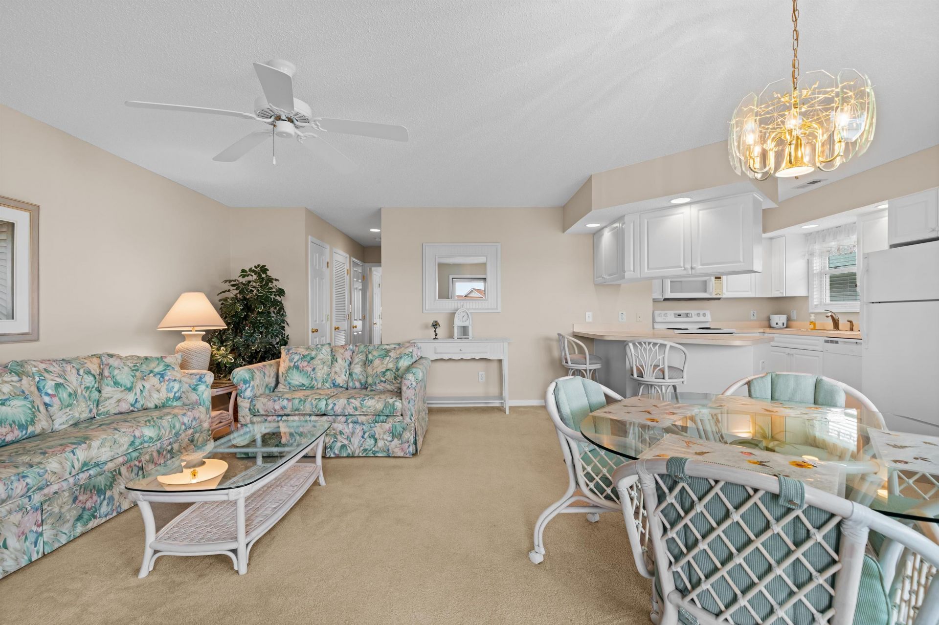 301 Shorehaven Dr. Photo 11