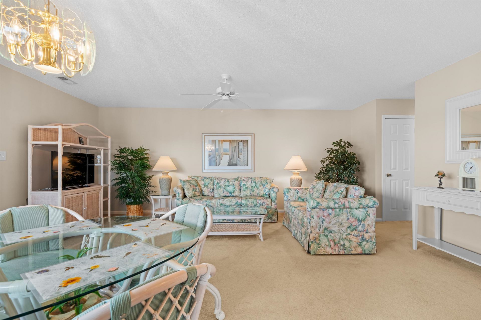 301 Shorehaven Dr. Photo 13